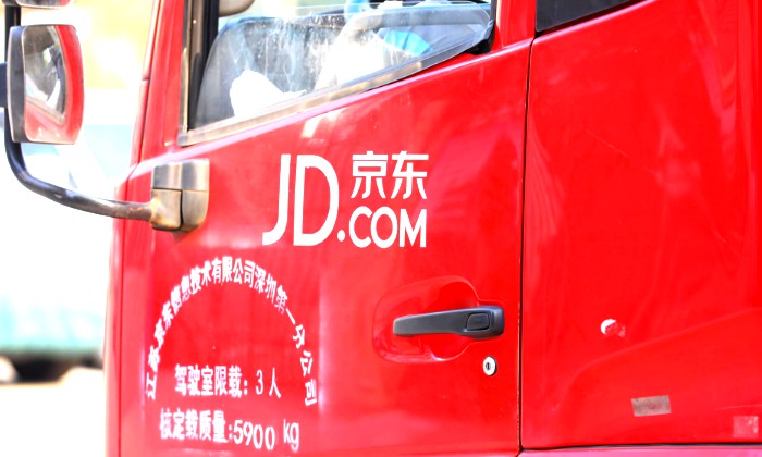 4万亿<a data-cke-saved-href=