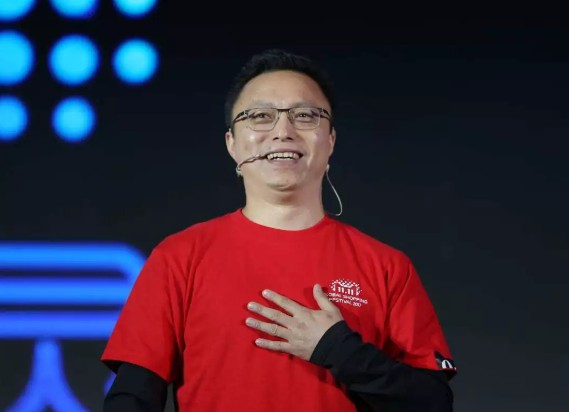 马云的接班人布局三大特点,暗示阿里帝国即将进入战略收缩阶段_零售_电商报