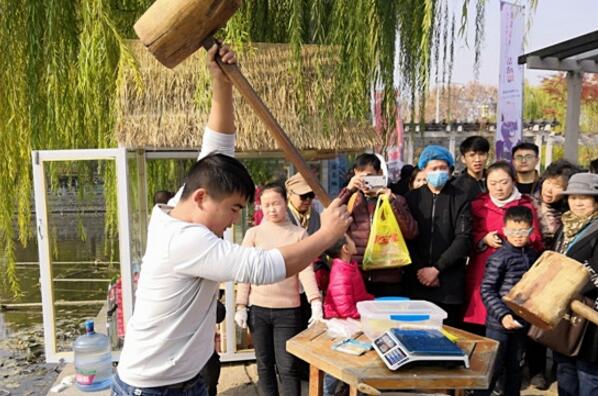 一场千里相会一次互相点赞 湘西活动周细节处处现“亲”情