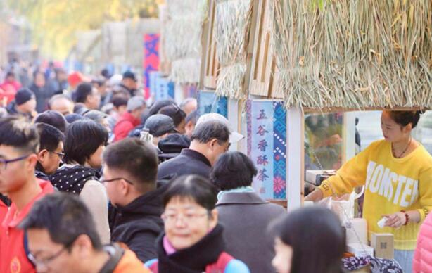 一场千里相会一次互相点赞 湘西活动周细节处处现“亲”情