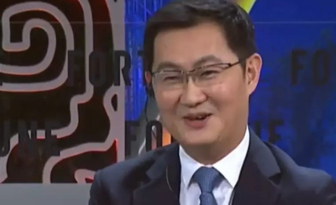 刘强东没慌,拼多多威胁到的并不是京东,而是阿里_零售_电商报