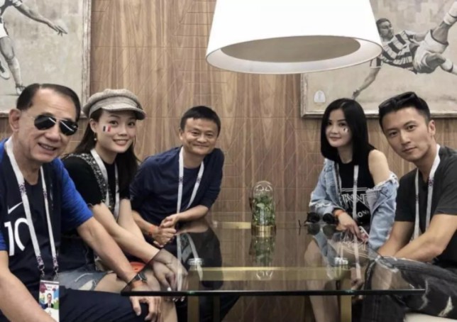 那个与马云合影的谢霆锋：我的商业帝国，曾是你们嘴里的不务正业_行业观察_电商报