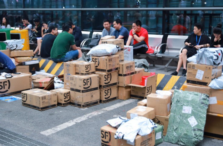 26年时间做到营收900亿，它成为中国最赚钱的快递公司_物流_电商报