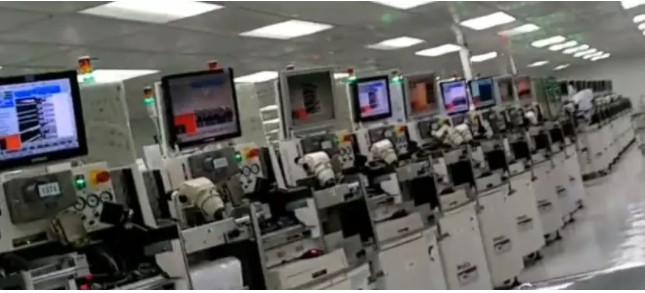 腾讯被阿里甩出1万亿！中国互联网公司格局剧变！_行业观察_电商报
