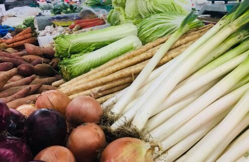 生鲜电商遇现实痛点 菜篮子进手机有多难-中国商网