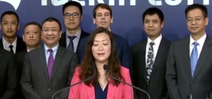 瑞幸入局新零售，咖啡女王成“无人零售”新星!_人物_电商报