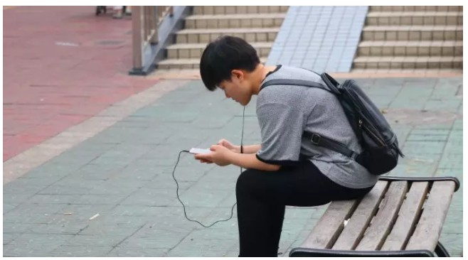 你10亿！我20亿！春节大战爆发的背后，大佬不止想给你“送钱”_行业观察_电商报