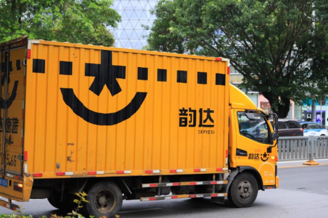 韵达公益捐赠15万  开启教育扶贫助学新模式_物流_电商报