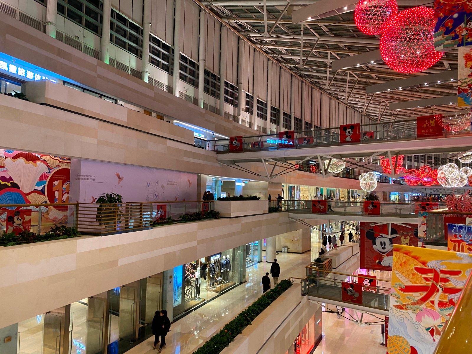 顺势而为 购物中心发展迎来新变化-中国商网
