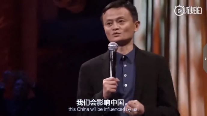 钉钉求饶！向来坚强的陈航，为何这次服软了？_人物_电商报