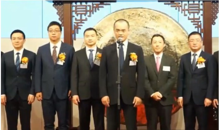 王兴用十年总结的成功信条：坚持做正确的事而不是容易的事！_人物_电商报
