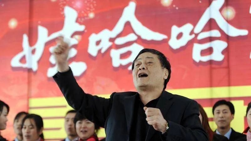 连推4大电商平台，宗庆后的胜算有多大？_行业观察_电商报