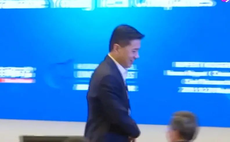 李彦宏直播首秀，身价飙涨120亿：这个“故事”必须讲好！_人物_电商报