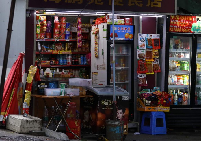 转型正当时 京东“拍了拍”社区夫妻店_零售_电商报