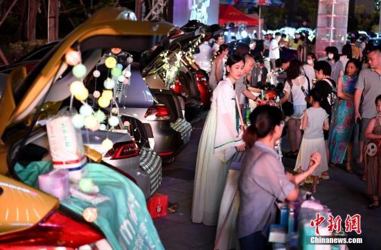 收入回升 新业态频出 中国消费加速回暖-中国商网
