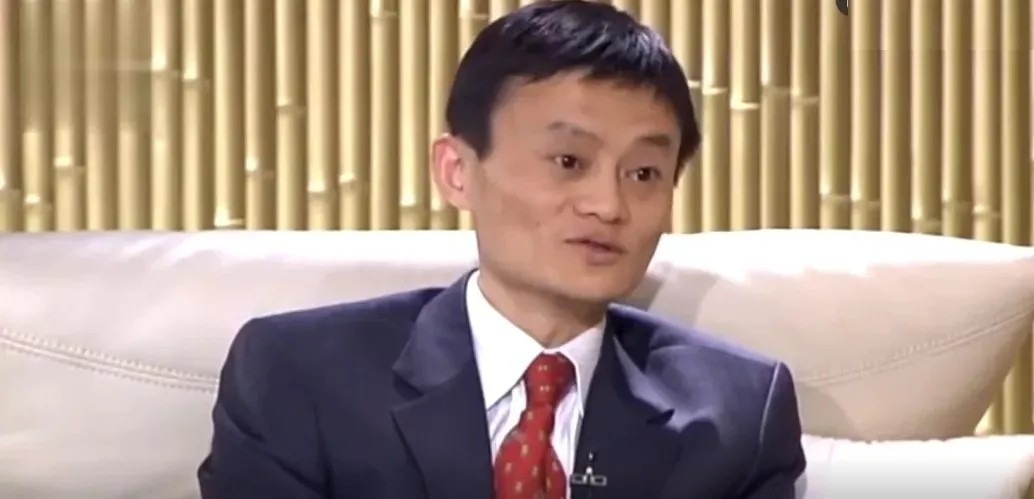 曾与马云同窗,靠卖水做了半小时首富:农夫山泉不仅有点甜,还很赚钱!_行业观察_电商报