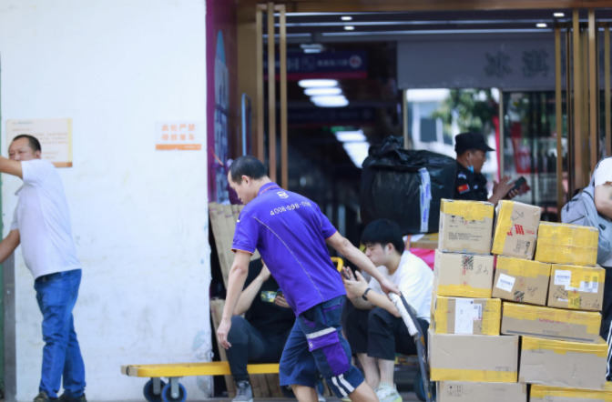 快递齐喊“春节不打烊”，会不会涨价？员工薪酬怎么算？_物流_电商报